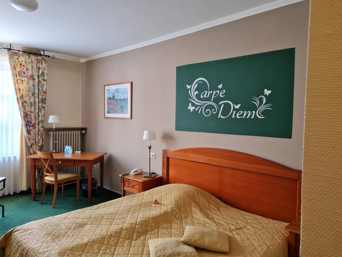 Hotel Zur Post Waldbreitbach Kültér fotó