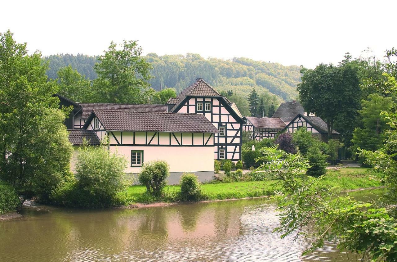 Hotel Zur Post Waldbreitbach Kültér fotó